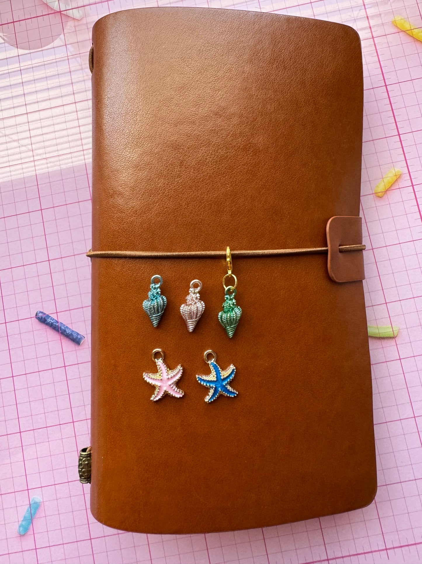 Claw Charm—Shells/Star Fish