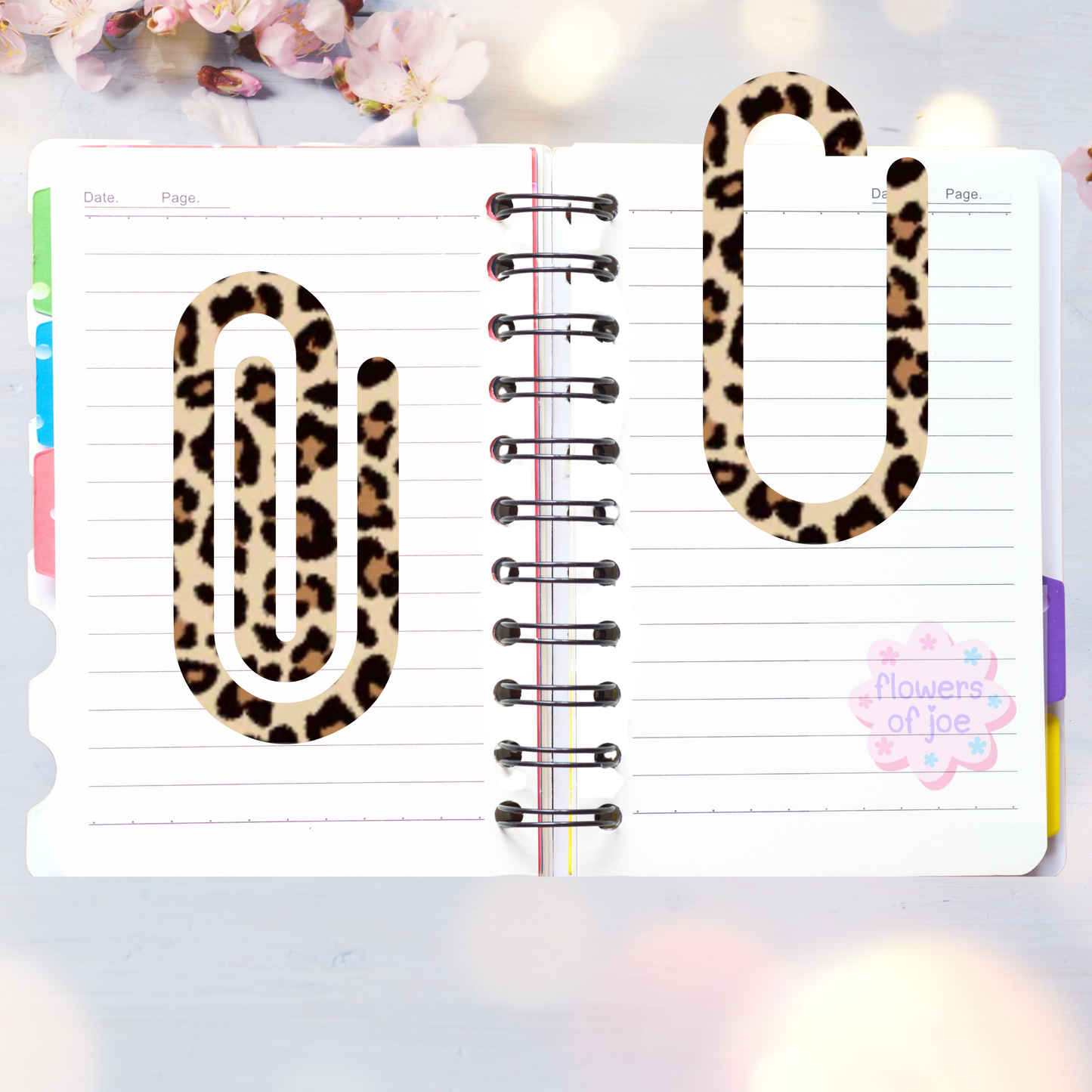 Leopard paperclip