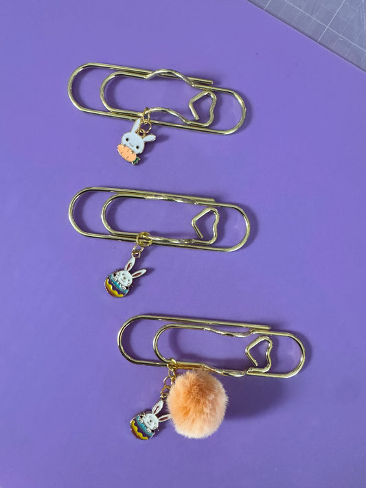 Pen Holder with Bunnies